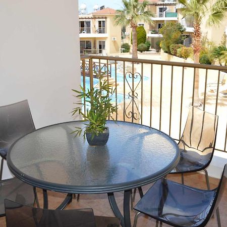 Sirena Olympia Apartment Paphos ภายนอก รูปภาพ