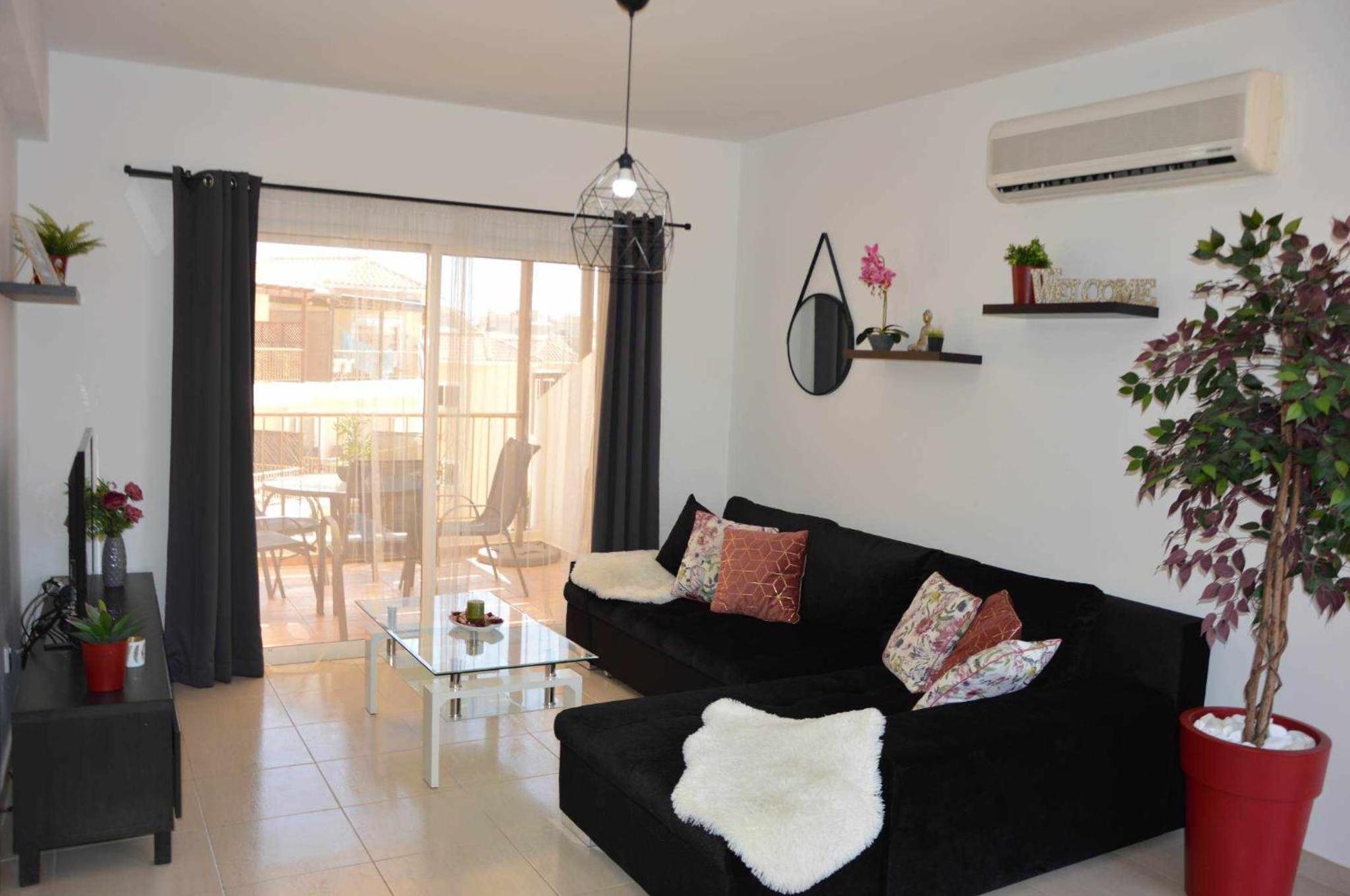 Sirena Olympia Apartment Paphos ภายนอก รูปภาพ